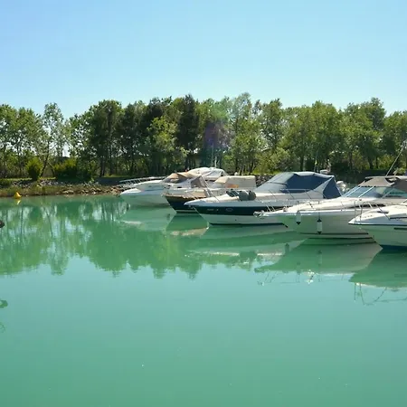 Marina Punta *